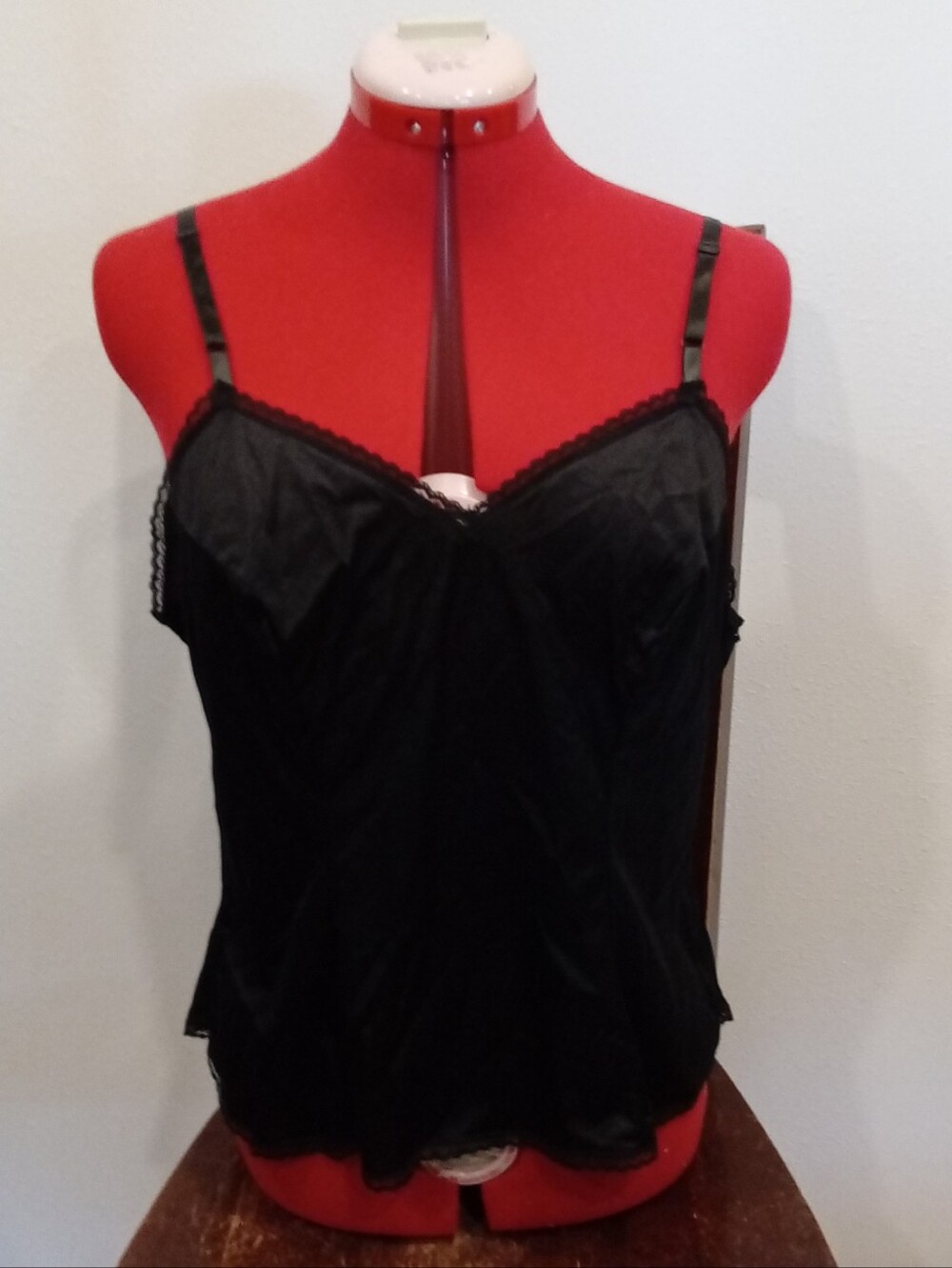 Vanity Fair Black Lace Slip Camisole 40/46